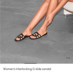 Gucci Women's Interlocking G slide sandal
